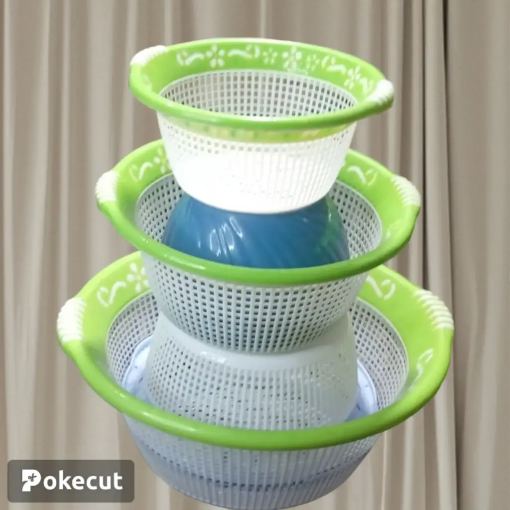 3 Piece Plastic Fruit Tokri color green & white